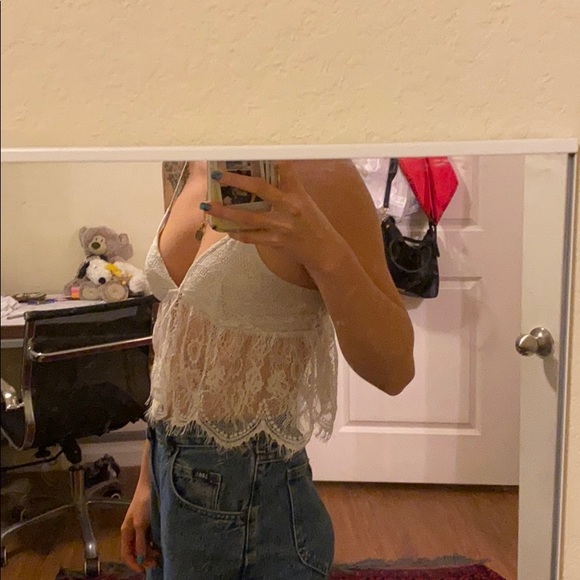 White lace bralette - Picture 2 of 4